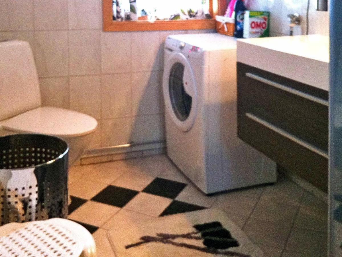 Three-Bedroom Holiday Home In Dyrvik Tuvnes 部屋 写真